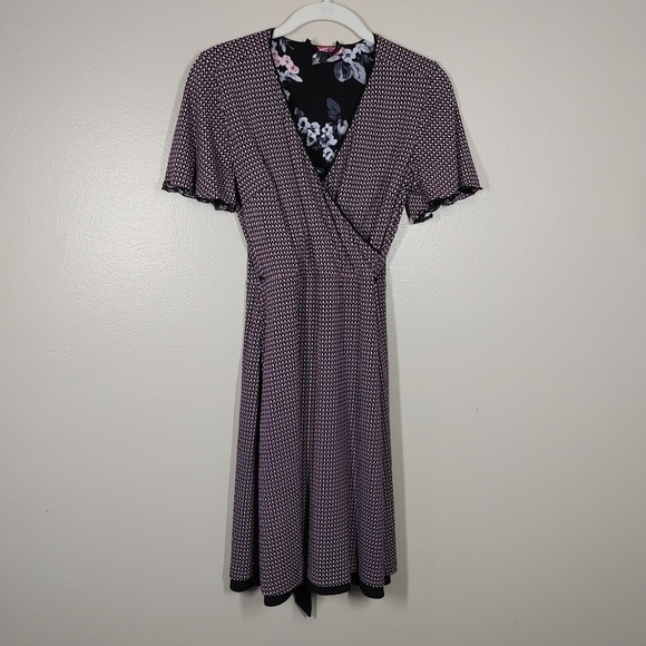 White House Black Market Reversible Floral Print Faux Wrap Dress Size 0 - Picture 4 of 13